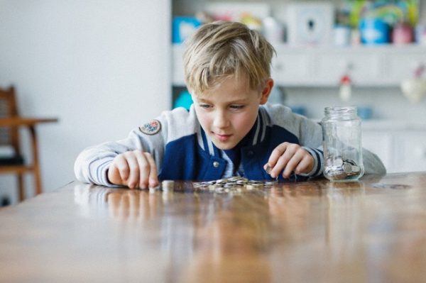 Worauf Eltern beim Taschengeld achten sollten