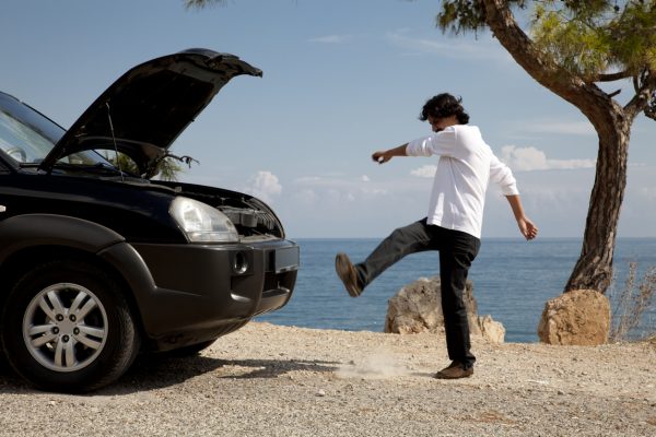 Wenn man mit dem Mietwagen im Urlaub liegen bleibt