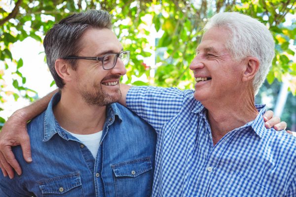 Kredite an Freunde und Verwandte: Was steuerlich gilt